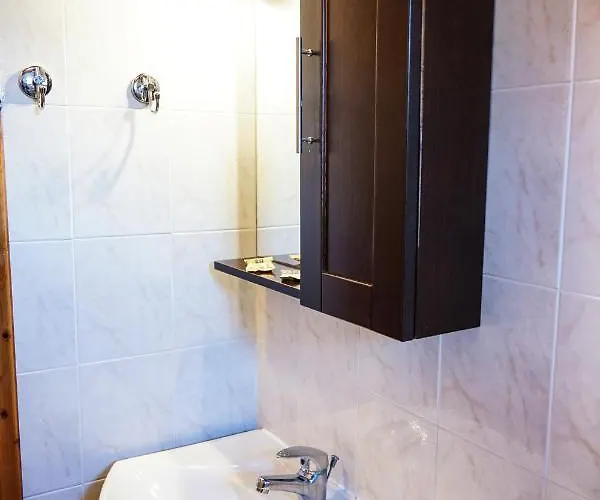 Mallos Tatil Evi *